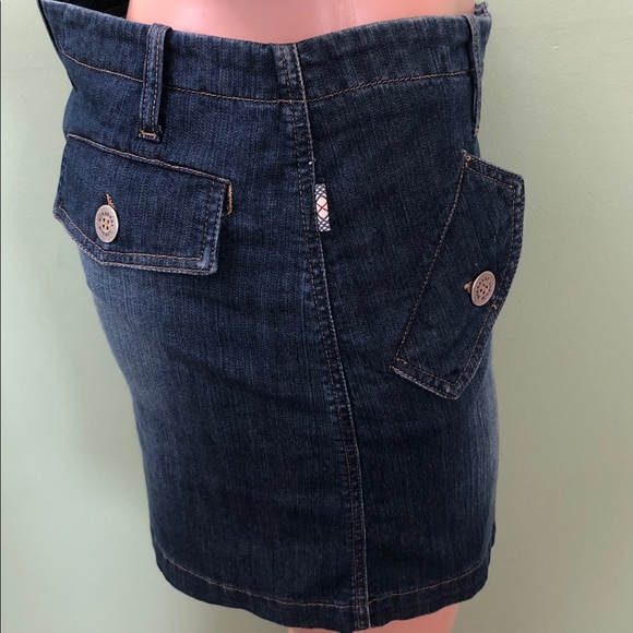 Burberry Authentic London Denim Dark Blue Mini Skirt Size USA 8 - Picture 4 of 9